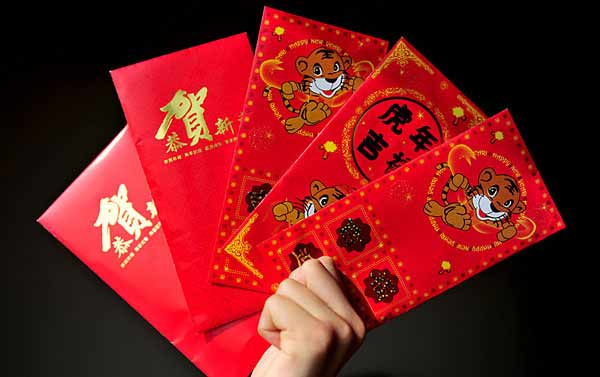 领导孩子生日要送礼吗,领导孩子生日要送礼吗女生,领导的儿子要结婚,去办公室送红包好吗?应该说些什么?