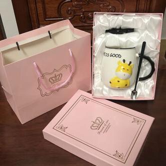 生完孩子回单位礼品，生完孩子回单位礼品送什么好，生完宝宝上班，该给同事们发点什么礼物？