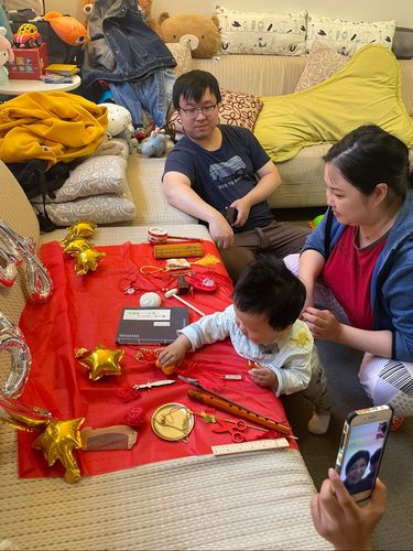 父母送孩子周岁礼物好呢,父母送宝宝周岁礼物,孙子满一周岁送什么好?
