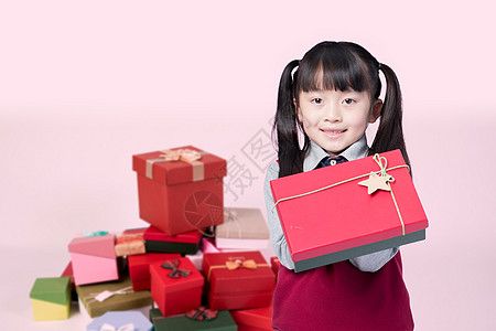 小孩子过生日需要送礼吗,,一百岁生日要随礼吗?