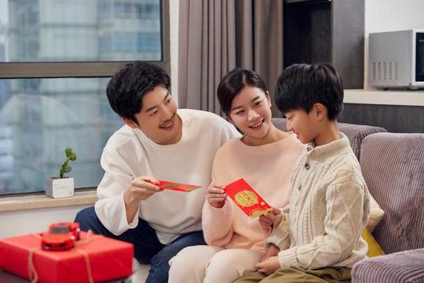 给一岁孩子送礼物,一岁孩子送礼物送什么好,兄弟儿子一岁生日要不要给红包?