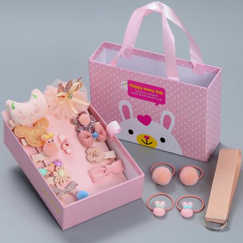 西安孩子生日礼物礼品店,西安孩子生日礼物礼品店有哪些,西安旅行买手信哪里买比较好?