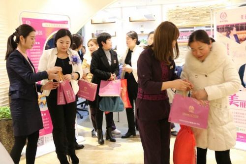 送给女性客户,送给女性客户的礼物,送给美容院客户的暖心话术?