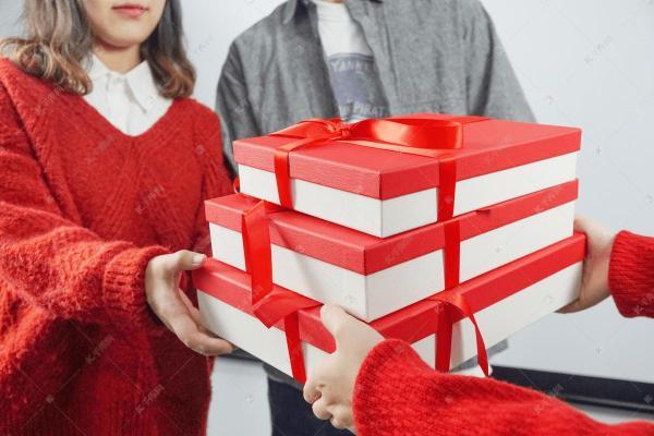 秋冬送礼客户,秋冬送礼客户怎么说,一冬礼什么意思?