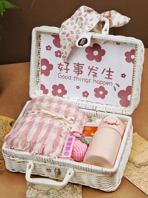 冬季客户礼品,冬季客户礼品赠送,冬天适合送女生的小礼物?