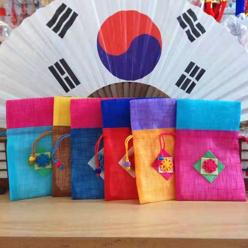 韩国客户要结婚礼物,,送韩国客户什么礼物好?