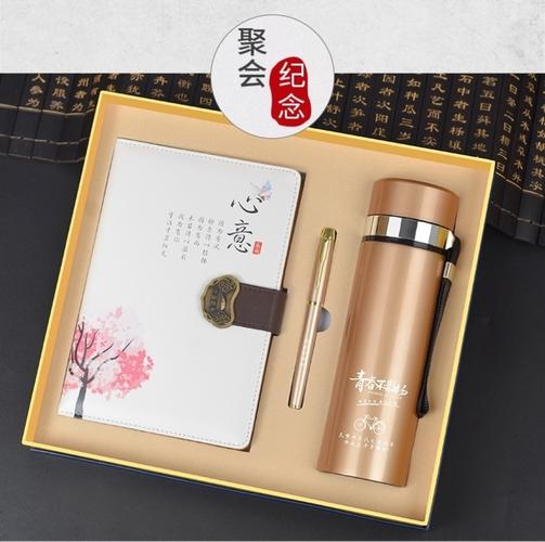 送女性客户礼物档次,,送女上司礼物排行榜?