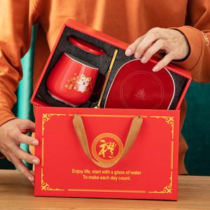 送客户大气的礼品,送客户大气的礼品有哪些,过年送礼送什么实惠又大方排行榜?