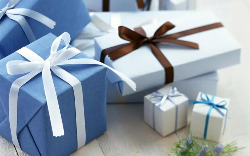 维护客户关系礼品,维护客户关系礼品有哪些,生日顾客情感维护的好处。?