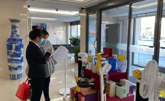 客户索要银行送礼品，，什么情况下银行会经常送礼品？