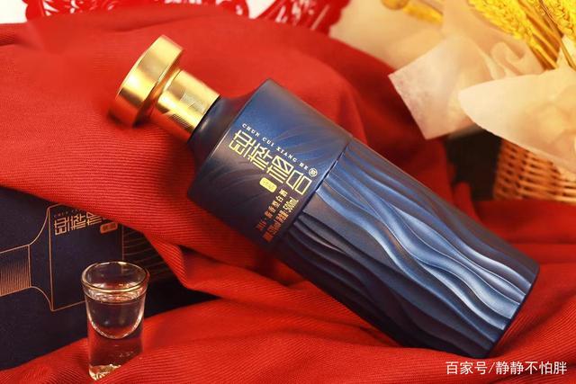 送酒推荐给客户,送酒推荐给客户怎么说,想买瓶白酒送给客户,价位500左右,请问什么品牌比较适合?