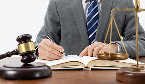 律师送客户精致小礼品,律师送客户精致小礼品合适吗,送法律系的人什么礼物好?