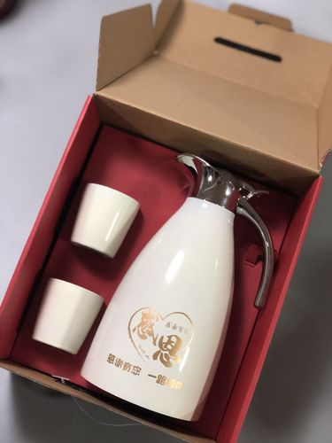 银行高档客户礼品赠送方案,,银行高级客户有什么优待?