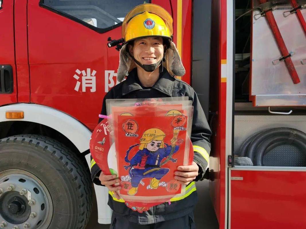 带客户参观送礼物,,参观消防站送消防员最实用的礼物?