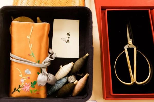 上海的特色礼品送客户,,上海伴手礼必买清单?