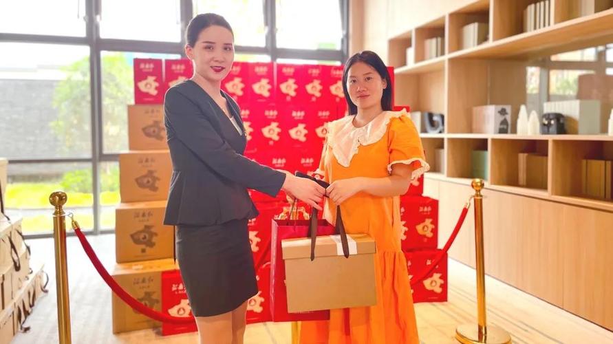 赠购房客户的小礼品,赠购房客户的小礼品怎么写,开发商送什么最划算?
