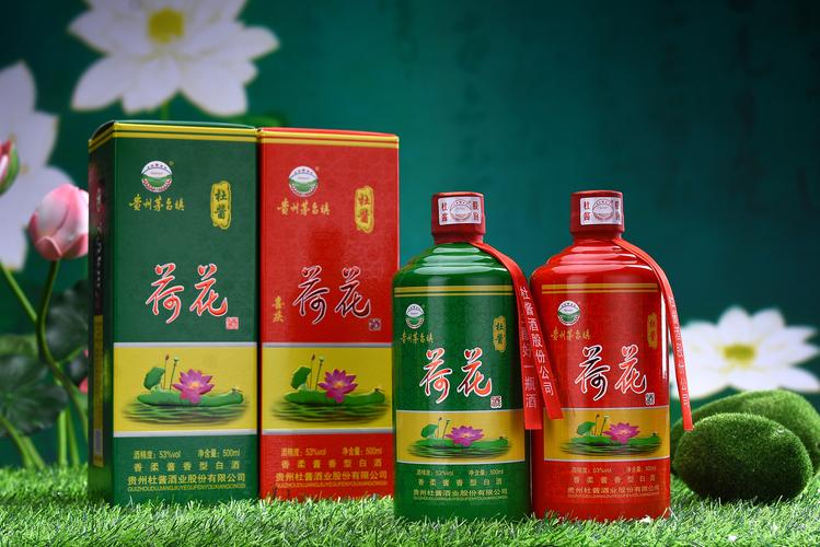 馈赠礼物给国外客户，馈赠礼物给国外客户怎么说，巽风荷花酒怎么馈赠？