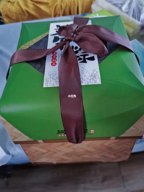 端午节给客户邮寄礼品,端午节给客户邮寄礼品怎么说,过端午远方朋友快递粽子感谢文案?