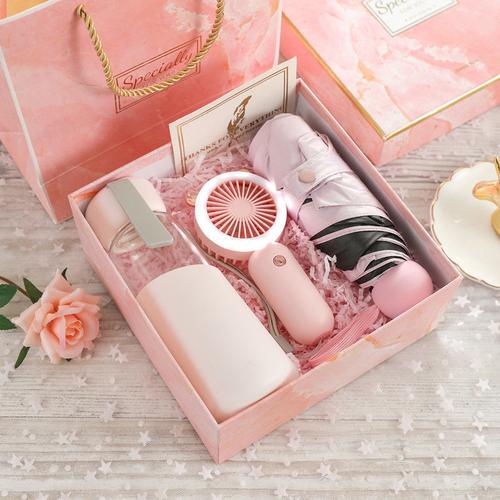 送女客户的商务礼品,,女性朋友帮忙办事送点什么礼物好?