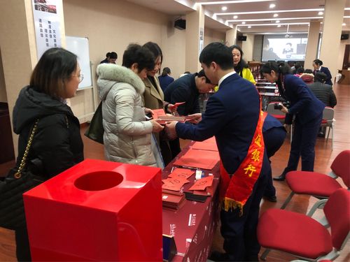 一般容客户的随手礼,,银行搞活动送什么随手礼?