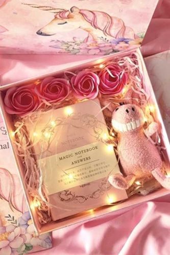 高端走心礼品送国外客户,,十款最受欢迎的走心礼物送女生?