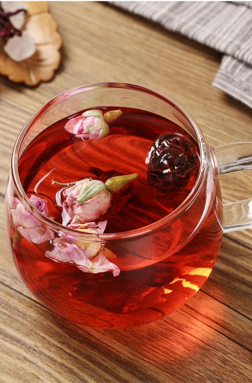送40岁女客户花茶可以吗,送40岁女客户花茶可以吗,男生送女生玫瑰花茶什么意思,好不好?