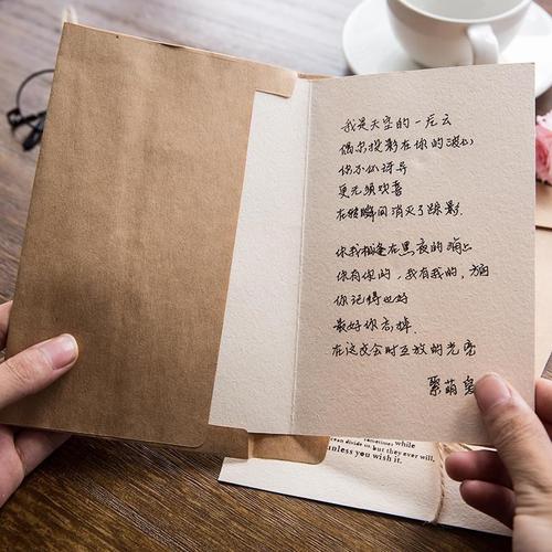 给老婆的礼物,给老婆的礼物贺卡怎么写,送什么礼物给老婆?