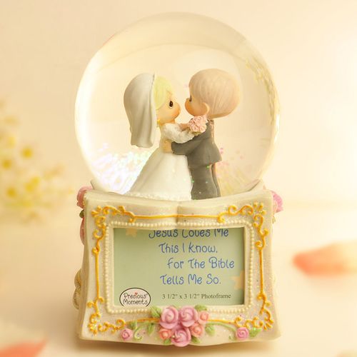 结婚周年送老婆礼物，结婚周年送老婆什么礼物好，结婚八周年送老婆什么礼物好？