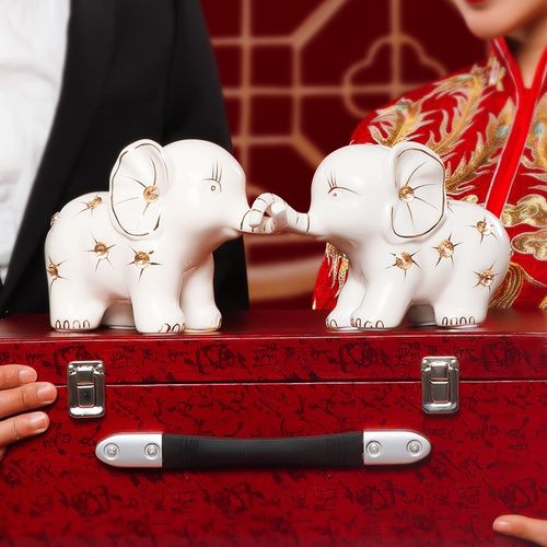 送老婆结婚礼物,送老婆结婚礼物送什么好,婚后老婆第一个生日送什么礼物?