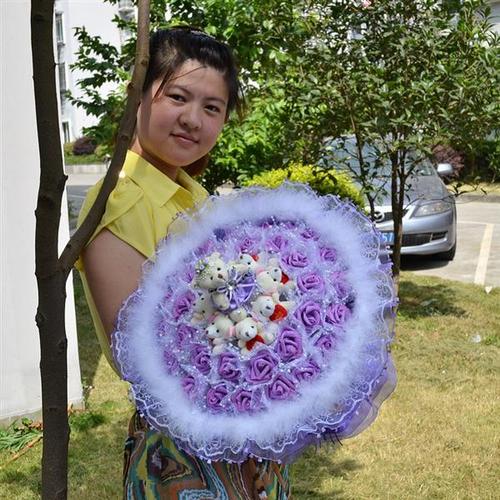 老婆生日可以送花吗,老婆生日可以送花吗,假花可以送老婆吗?