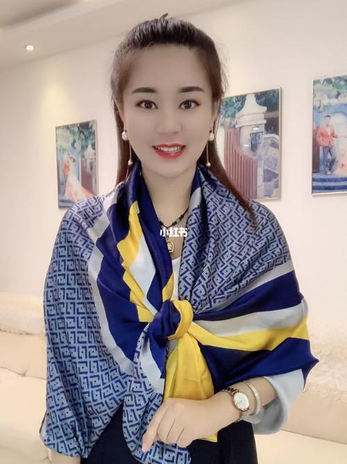 老公送老婆丝巾，老公送老婆丝巾什么含义，男人给女人送丝巾代表什么？