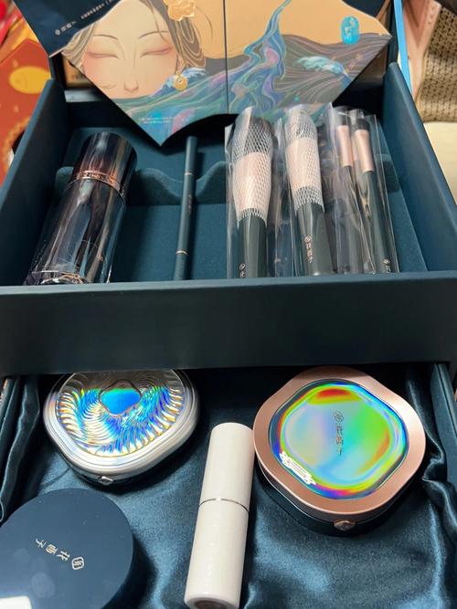 送老婆花西子,送老婆花西子套盒好吗,送老婆花西子