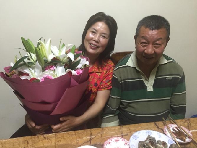 老婆过生日买礼物吗,老婆过生日买礼物吗好吗,丈母娘过生日老婆送了,女婿还要送吗?