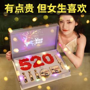 老婆满30生日礼物,老婆生日30岁送礼物,男士30岁十大轻奢礼物?