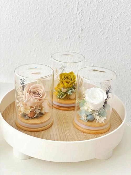永生花送给老师,永生花送给老师合适吗,给大学老师送礼送什么啊?