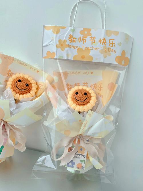 教师节送老师花束,教师节送老师花束图片,教师节花束文案?