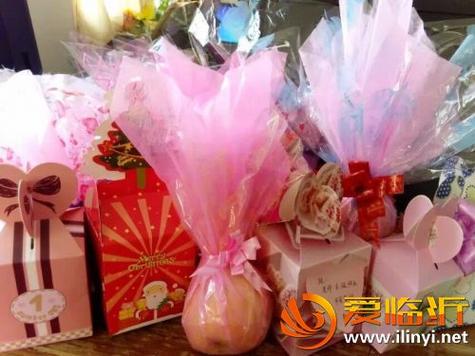 给老师做平安夜礼物，，元旦到了，该给导师送点什么？