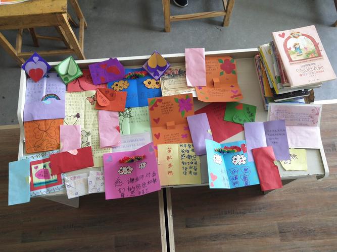 小学毕业给老师送礼物,小学毕业给老师送礼物对初中有什么帮助,小学毕业给老师送礼物
