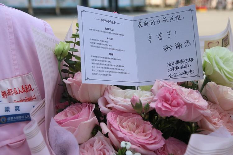送给老师的可以录音的礼物,送给老师的可以录音的礼物有哪些,你好,我想把老师骂人的录音发网上曝光我得怎么发?
