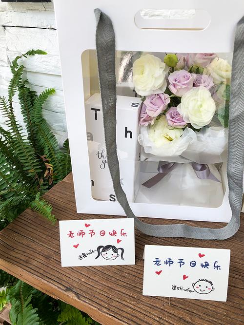 中秋节创意礼物送老师,中秋节创意礼物送老师什么,中秋节五年级做什么礼物给老师?