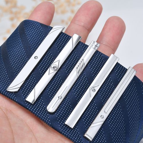 送男老师领带夹可以么，送老师领带作为教师节礼物好吗，儿子刚上一年级，教师节班主任是男老师该送什么礼物适合？