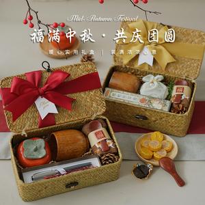 中秋礼品送客户什么合适,中秋礼品送客户什么合适一些,中秋送礼客户送几样?