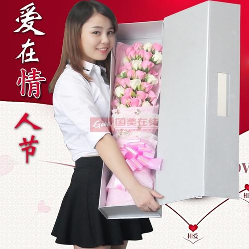 春节送客户女生什么好，，我是一个业务员，请问送什么礼物给医生好呢?新奇一点的，让他(她)感觉很喜欢，水果这些谁都在送，太俗？