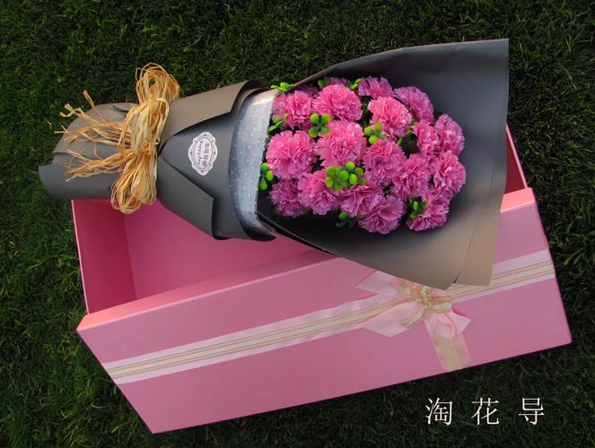 母亲节送客户什么礼物，母亲节送客户什么礼物好，母亲节送店里员工什么小礼物？
