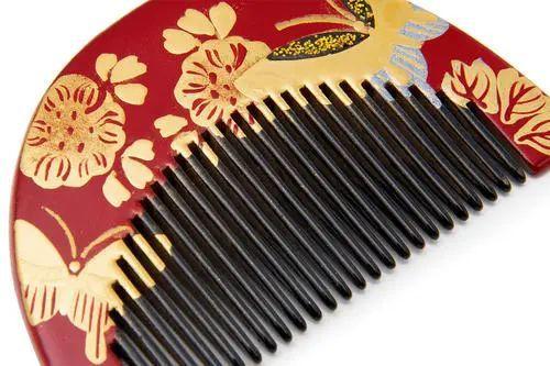 送日本客户送什么东西，，送理发师朋友送什么礼物合适？