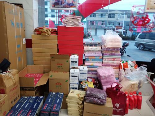礼品代理加盟,礼品代理加盟店,换码收旧衣服交加盟费是骗局吗?