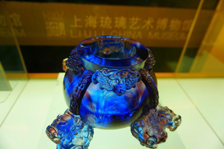 陶瓷礼品店,陶瓷礼品店取名,琉璃博物馆可以买纪念品吗?