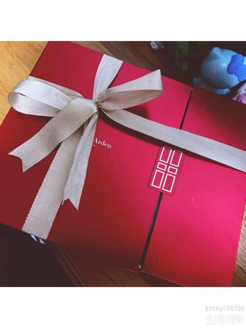 感恩节送什么礼品给客户，感恩节送什么礼品给客户好，公司感恩节礼物？