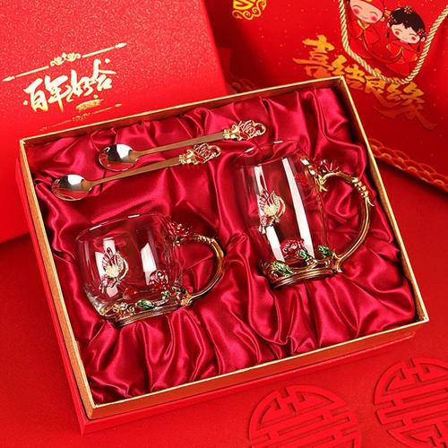 高档结婚礼品,高档结婚礼品对杯,朋友结婚送200块红包加个礼物可以不?