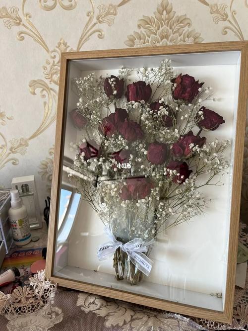 给老婆送干花好吗,给老婆送干花好吗女生,陌上花似锦全诗?